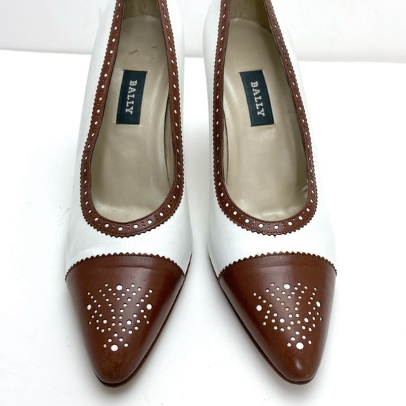 BALLY Diandra Cap toe Leather Pumps in White with Brown - Picture 3 of 9